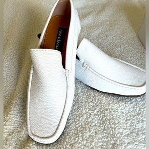 NEW Maximo New York white slip on loafers